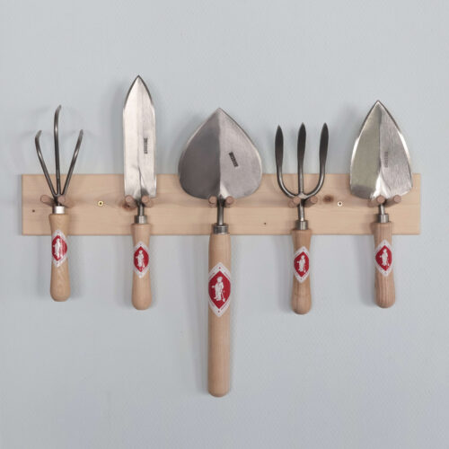 Handgesmeed tuingereedschap van Sneeboer & Zn voor kwaliteitstuiniers